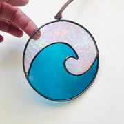 A Simple Wave in Glass