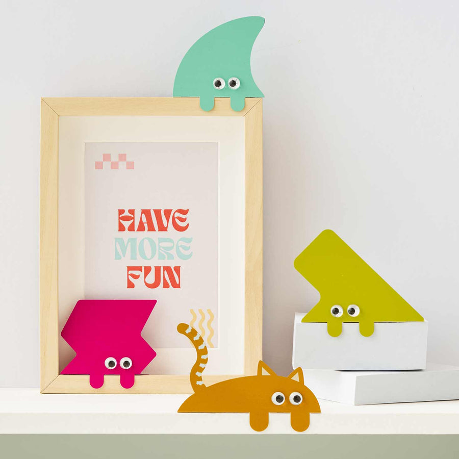 Lookouts Cat - Shelf & Frame Decoration and Cute Home Accessory