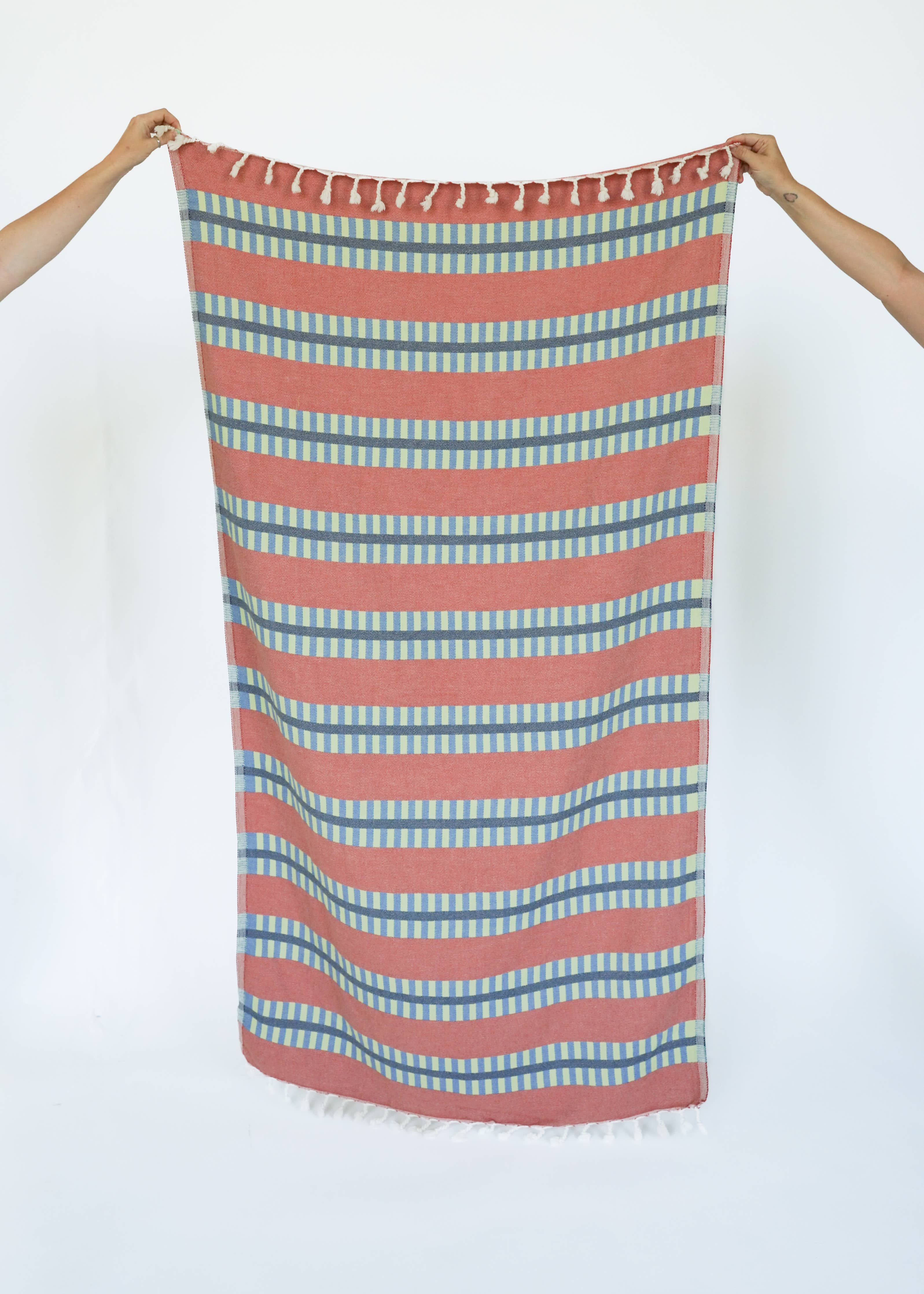 LATTICE TURKISH TOWEL / RUM PUNCH