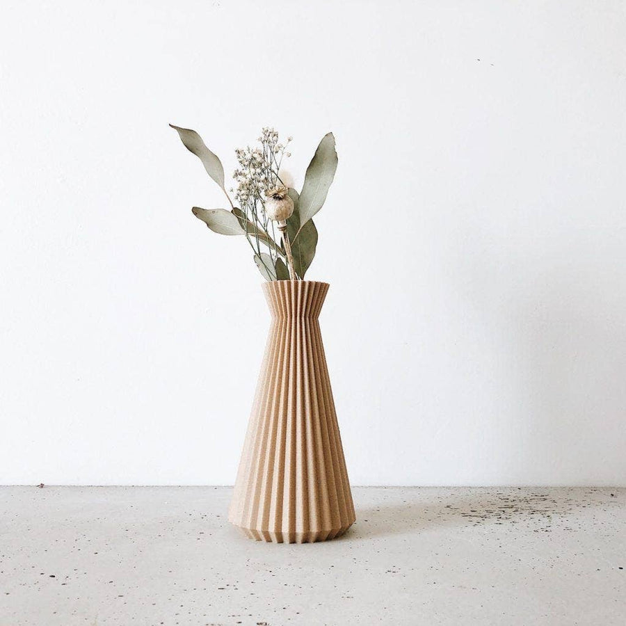 Ishi Vase, perfect for dried flowers